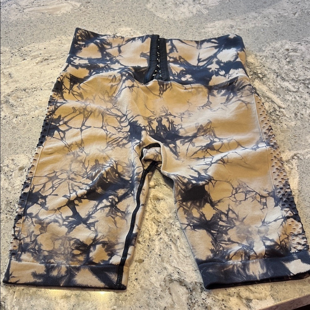 Tie-Dye Compression Shorts Size M